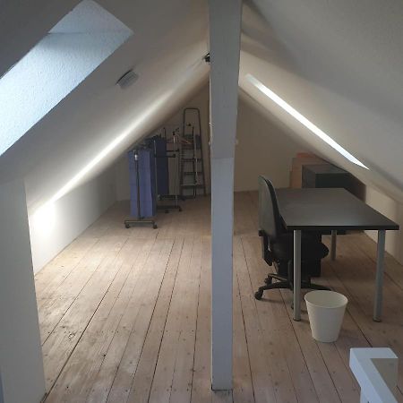 45 M² Maisonette-Wohnung In Uni-/Hauptbahnhofnaehe ดุยส์บูร์ก ภายนอก รูปภาพ